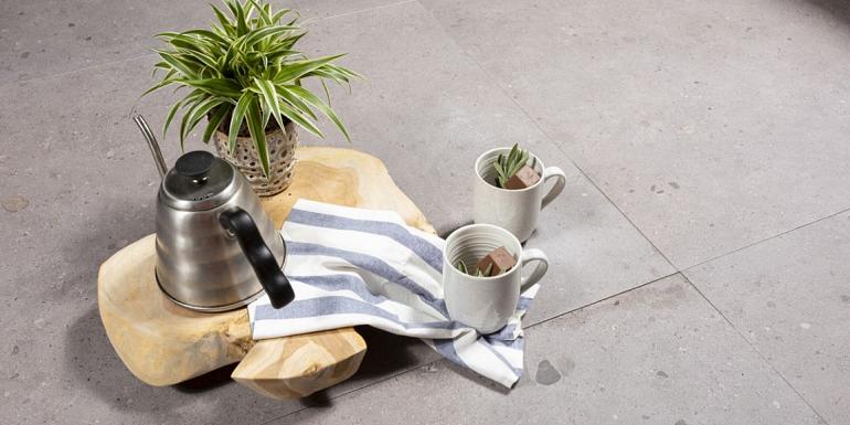 GeoCeramica Mountain Stone Warm Grey 80x80x4 cm
