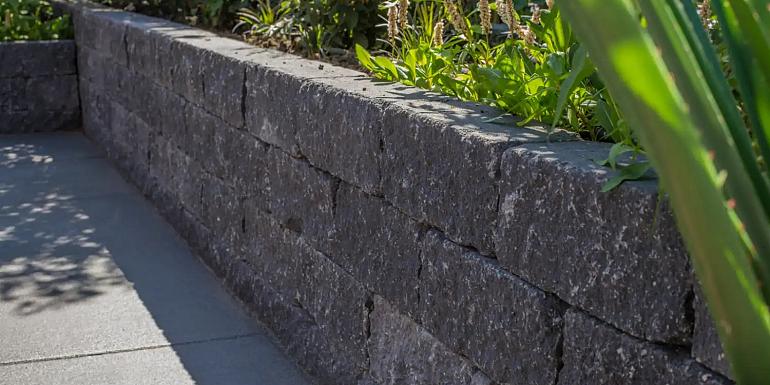 Wallblock Tumbled Antraciet 12x12x30 cm