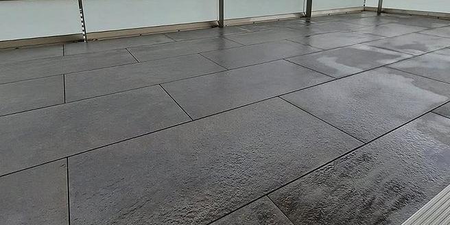 Marca Corona Hi Thick Olive Universe 45x90x2 cm