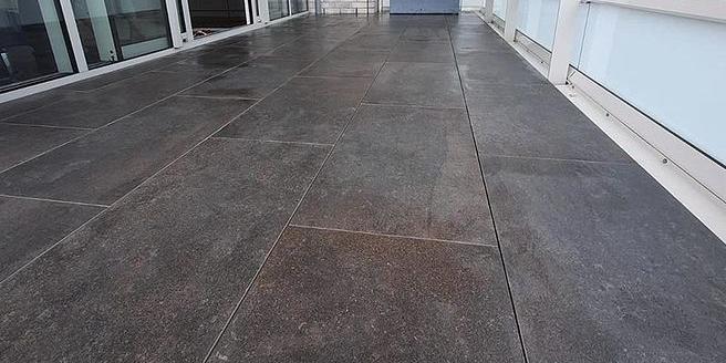 Marca Corona Hi Thick Olive Universe 45x90x2 cm
