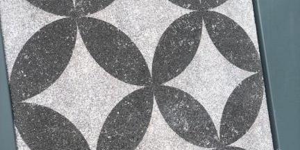 GeoProArte White Flower