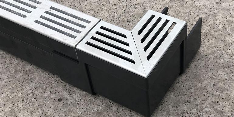 ACO Slimline hoekstuk met aluminium rooster