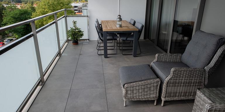 Emirates Premium Mid Grey Matt 60x60x2 cm