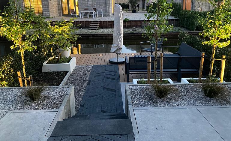 Tuin met hoogteverschil